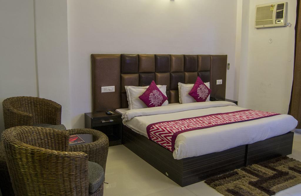 Rishikesh Inn By One Hotels Rishīkesh Extérieur photo
