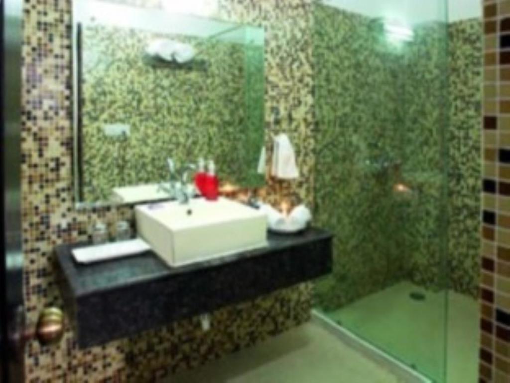 Rishikesh Inn By One Hotels Rishīkesh Extérieur photo